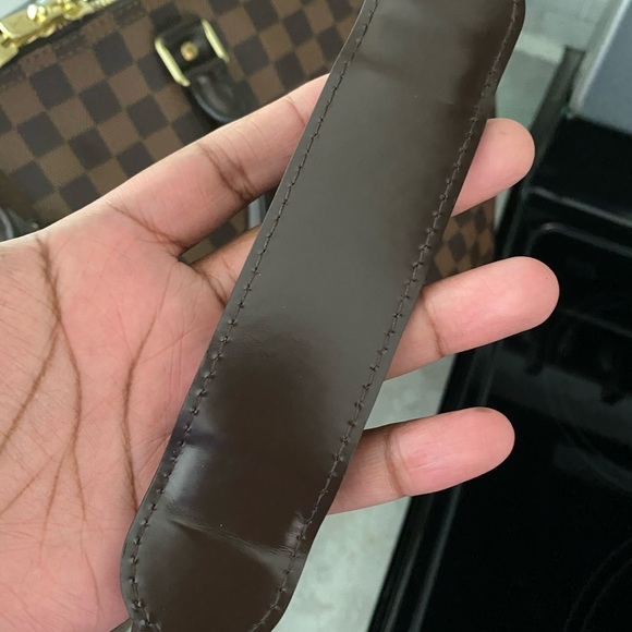 Louis Vuitton Keepall Bandoulière Duffle 55 - Picture 3 of 7